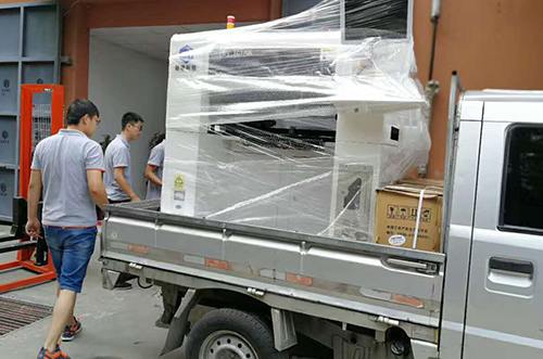 嘉興客戶SMT設(shè)備專車送貨，貨到上門安裝調(diào)試